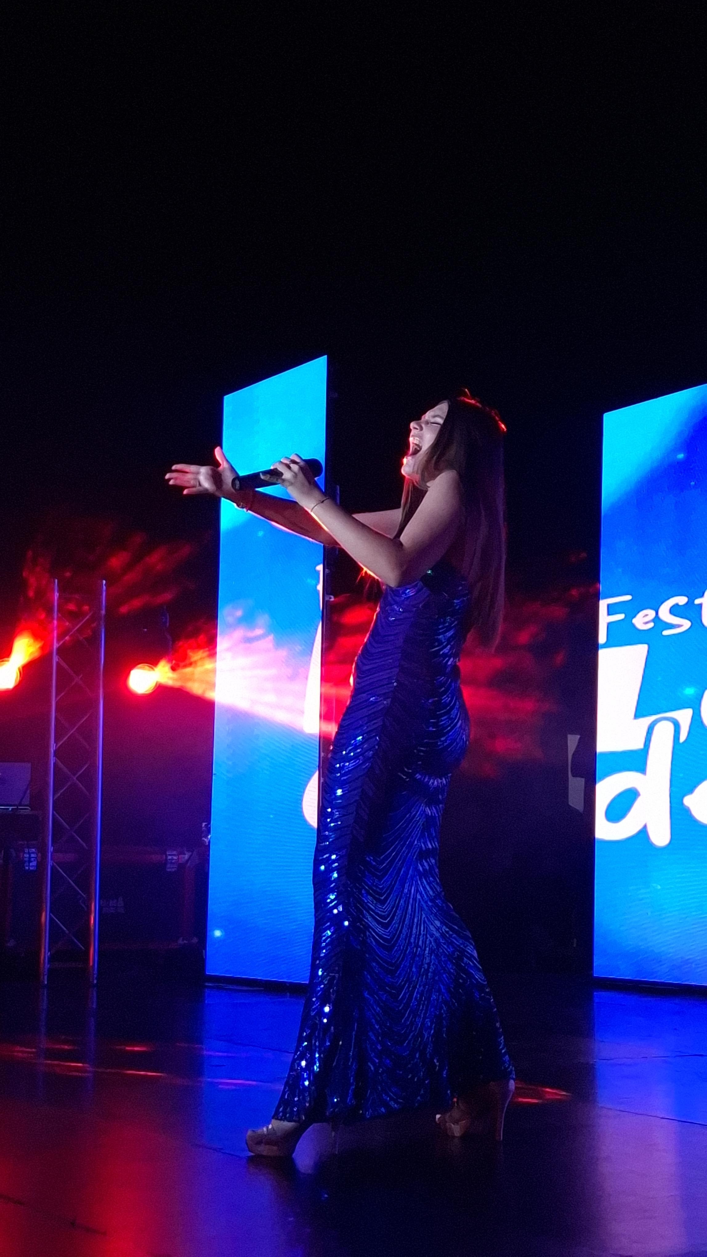 Nicole Bolaños es “La Voz de Los Salias”